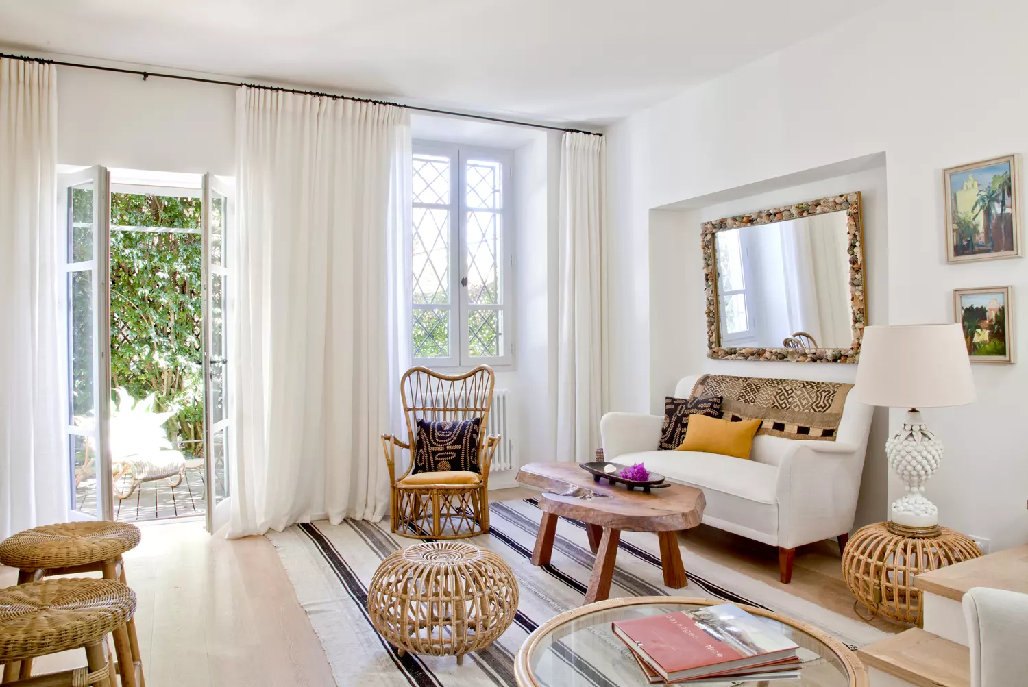 Habillages de fenêtre Soldes 2 Habillages de fenêtre Soldes -Habillages de fenêtre Soldes 10510498 1